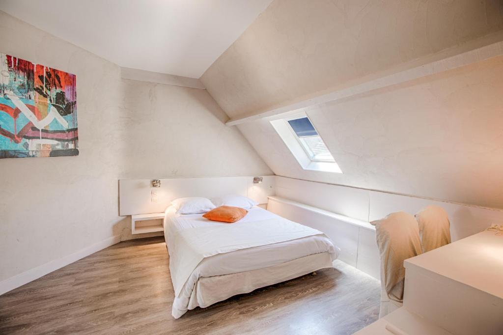L'Ile De Sees Macé Room photo